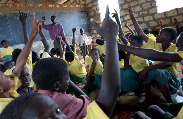 Mother tongue may soon be the new “English” in primary schools item-thumbnail