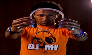 (Must Watch) – Deejay Mo Live Mix At System Unit Offices (Video) item-thumbnail