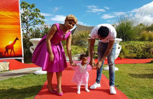 Size 8 and Dj Mo hold grand 1st birthday for their daughter Ladasha (photo’s) Size 8 and Dj Mo hold grand 1st birthday for their daughter Ladasha (photo’s)