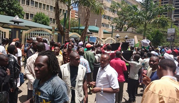 NEW TWIST : Kenyan Artistes Protest in CBD Against ‘New’ MPAKE That Replaced MCSK item-thumbnail